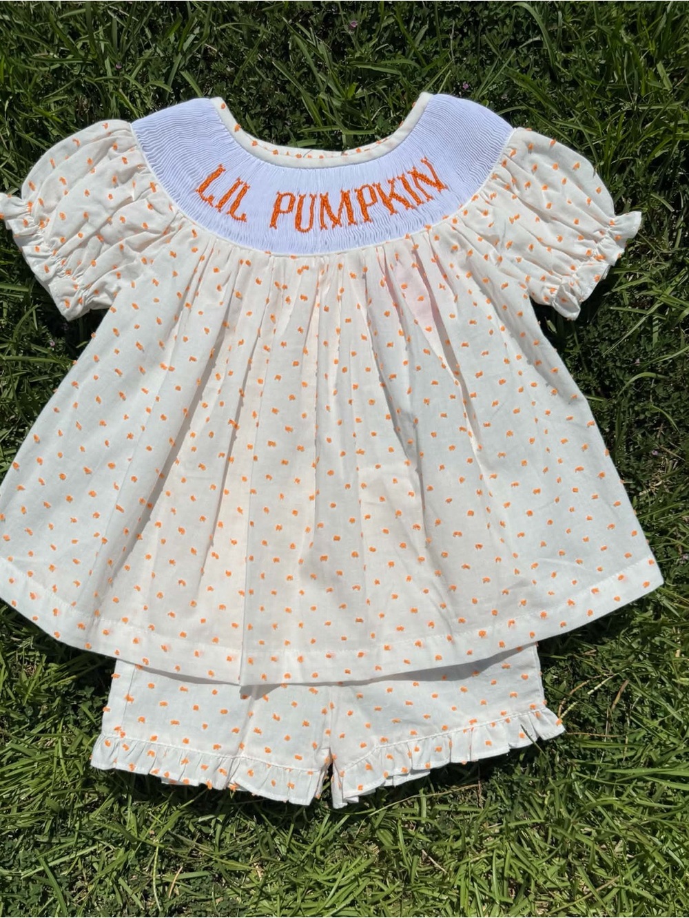 LIL PUMPKIN Hand Smocked Set